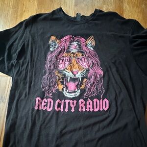 Red City Radio Graphic Band Tee - Pink & Orange Tiger Design - XL
